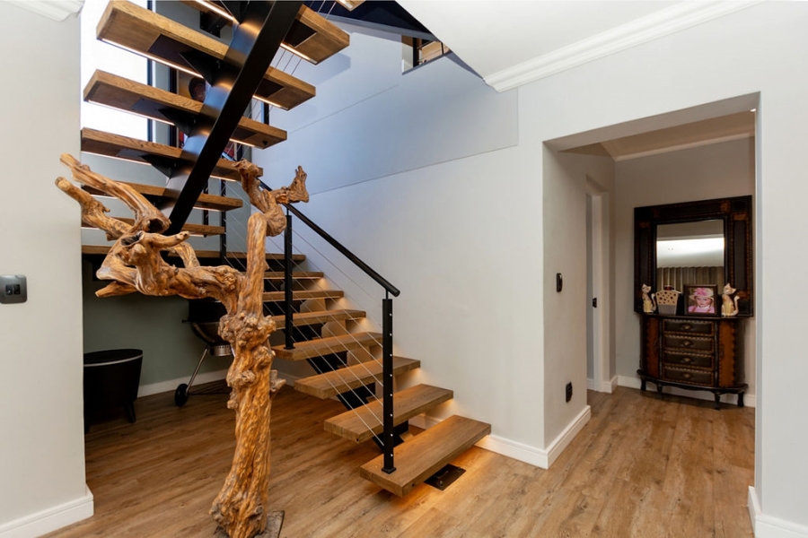 3 Bedroom Property for Sale in Calypso Beach Western Cape